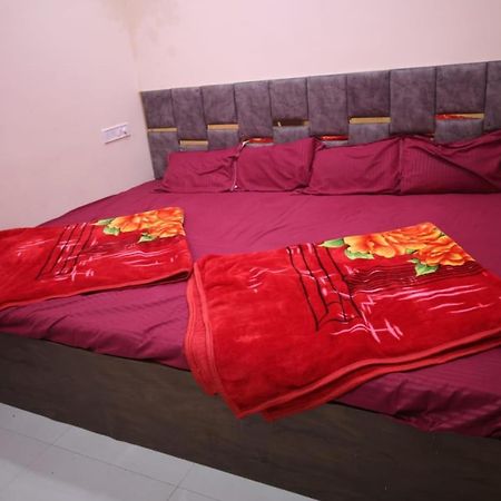 Hotel Shree Kalbhairav Kripa 우자인 외부 사진